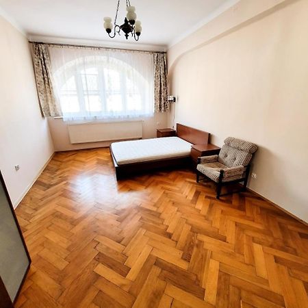 Wild Solutions Sauna Apartments Cracovia Exterior foto