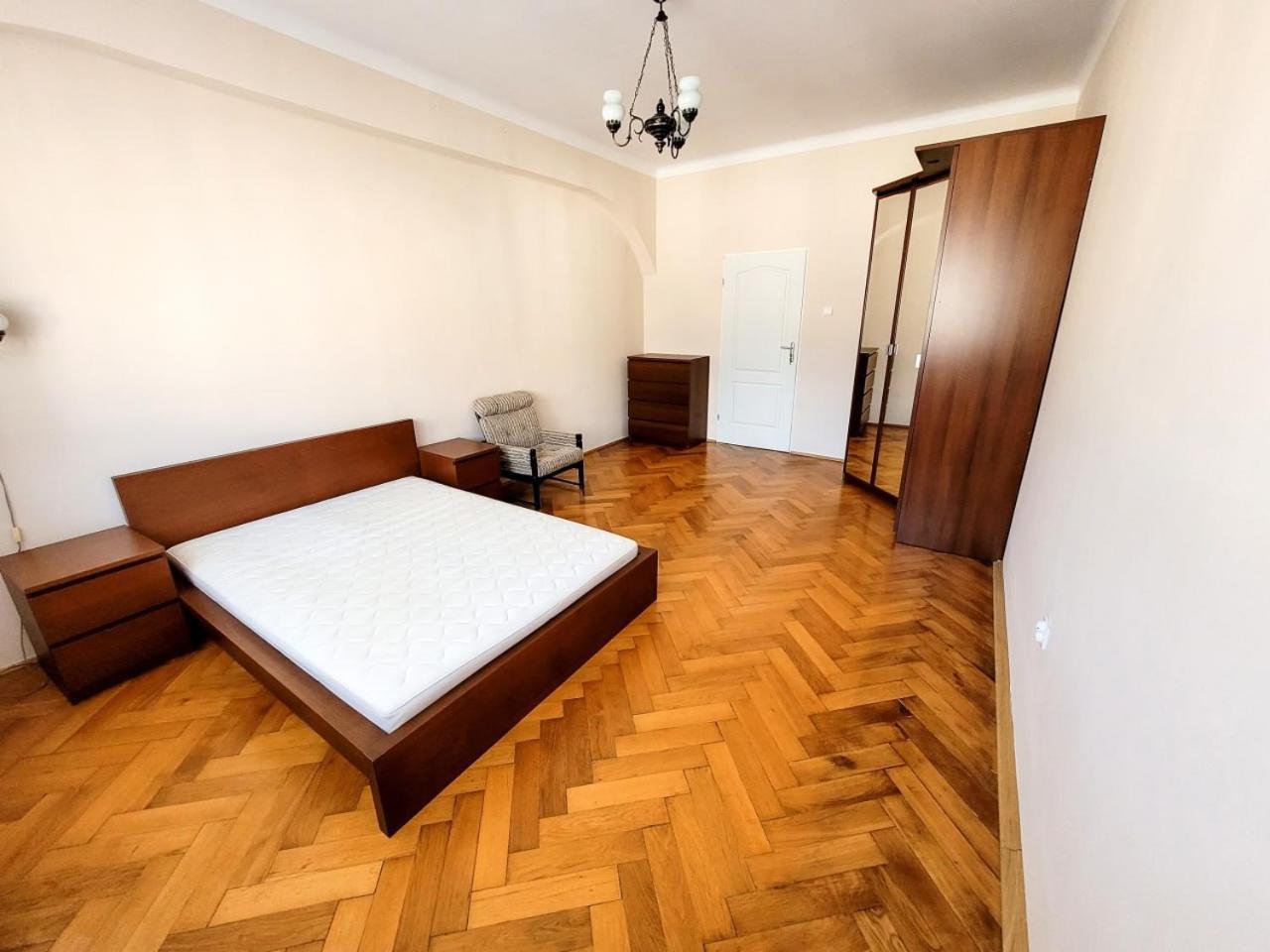 Wild Solutions Sauna Apartments Cracovia Exterior foto