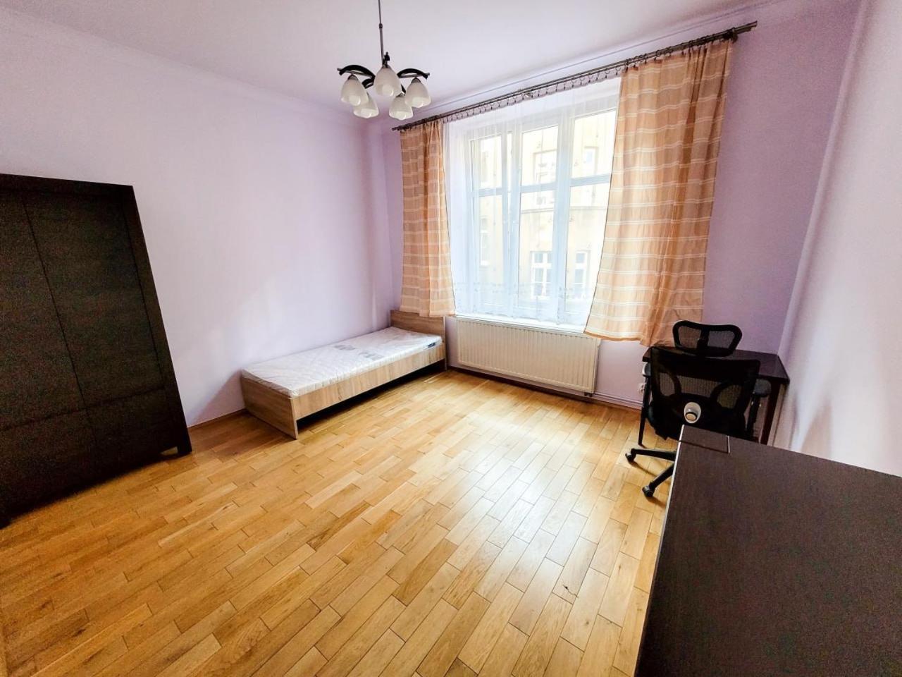 Wild Solutions Sauna Apartments Cracovia Exterior foto