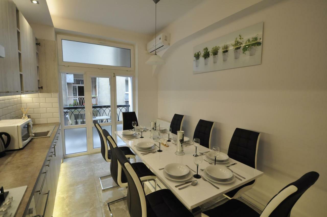 Wild Solutions Sauna Apartments Cracovia Exterior foto