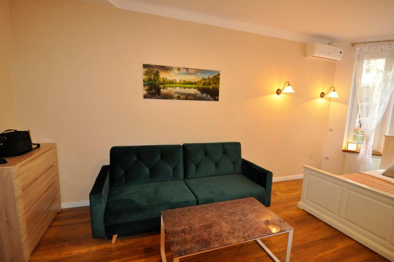 Wild Solutions Sauna Apartments Cracovia Exterior foto
