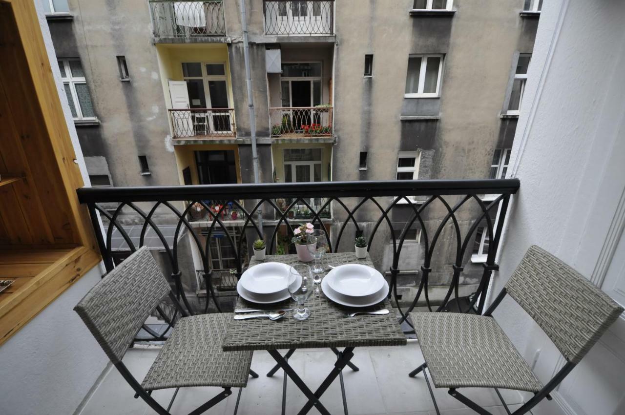 Wild Solutions Sauna Apartments Cracovia Exterior foto