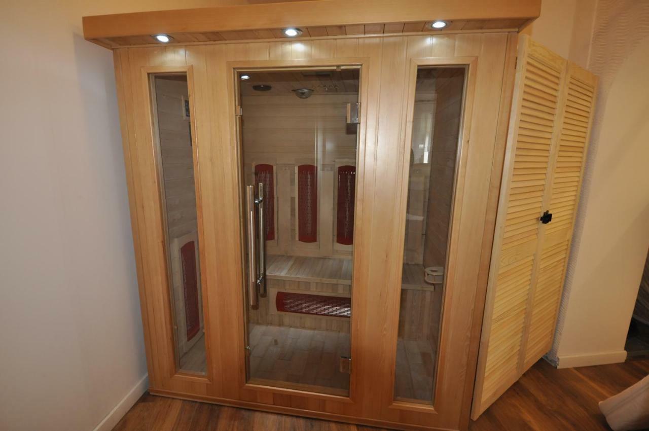 Wild Solutions Sauna Apartments Cracovia Exterior foto