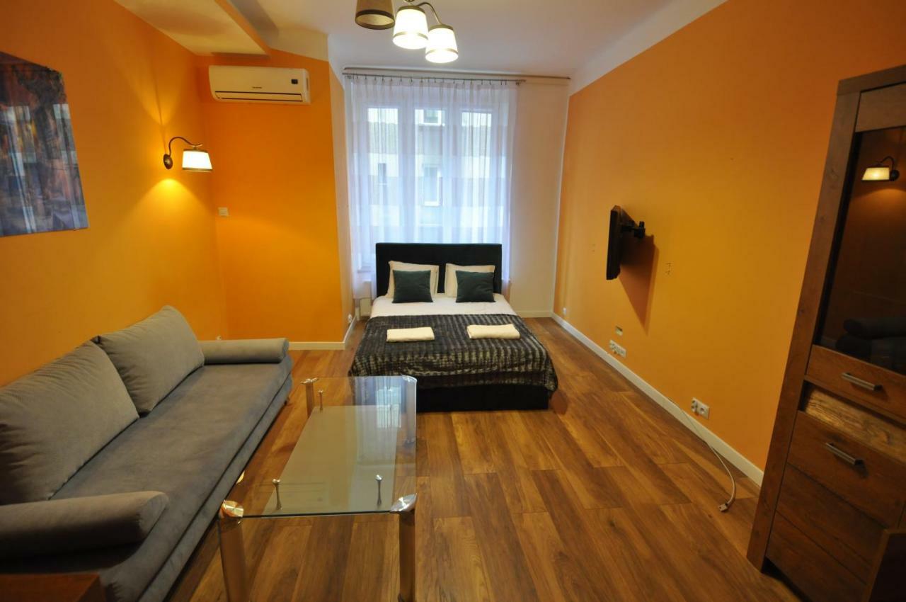 Wild Solutions Sauna Apartments Cracovia Exterior foto